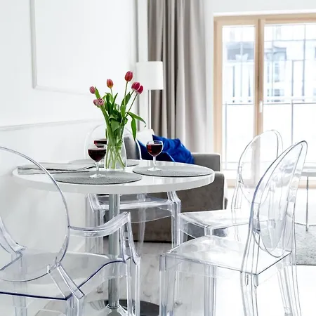 Cherry House Exclusive Apartment